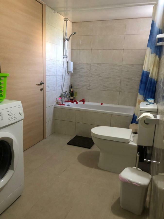 Lucky 2 Apartment Paralimni Exterior photo